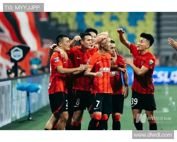 成都足球队意识争议引发热议球迷与专家各抒己见探讨未来发展方向